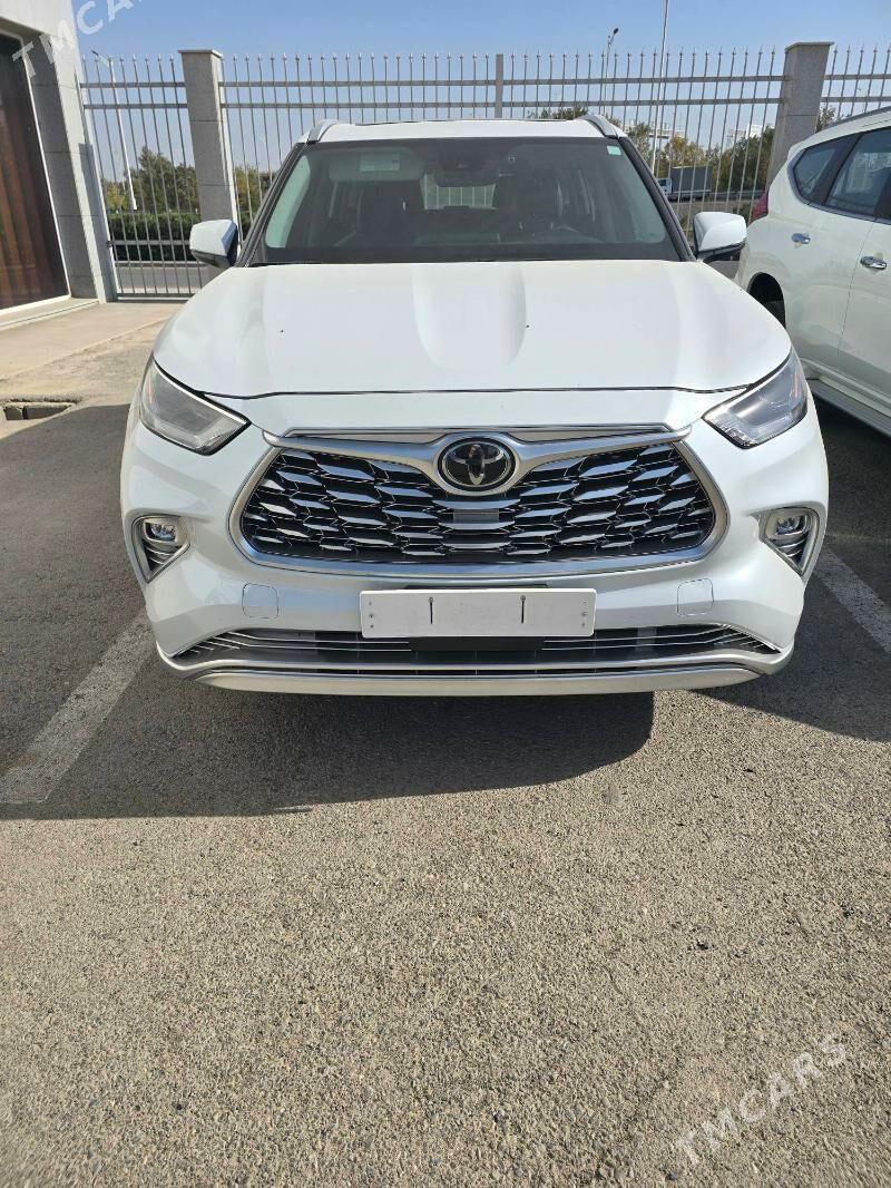 Toyota Highlander 2022 - 660 000 TMT - Aşgabat - img 1