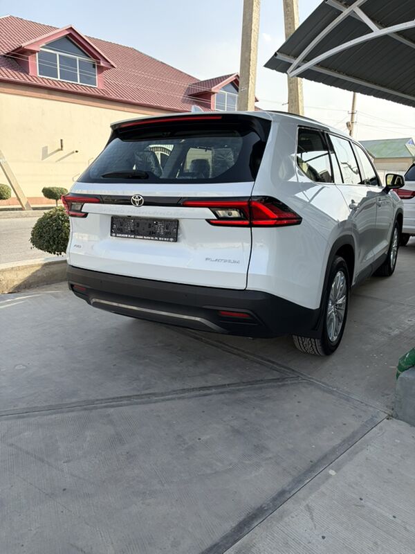 Toyota Highlander 2024 - 800 000 TMT - Ашхабад - img 5