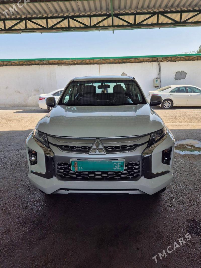 Mitsubishi L200 2021 - 375 000 TMT - Бузмеин - img 5