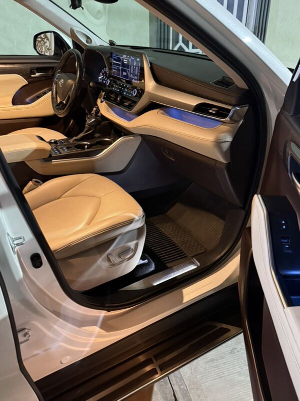 Toyota Highlander 2021 - 630 000 TMT - Ашхабад - img 10