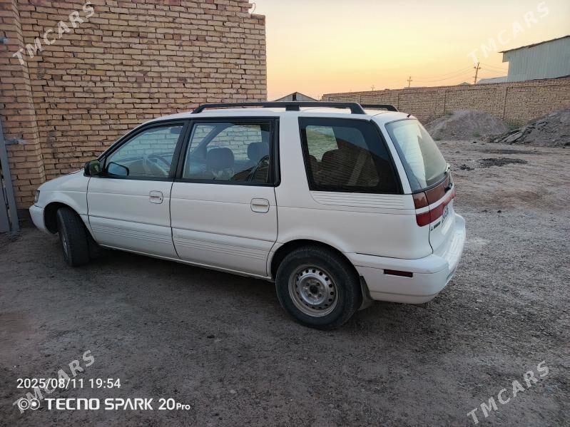 Mitsubishi Chariot 1998 - 35 000 TMT - Туркменабат - img 4