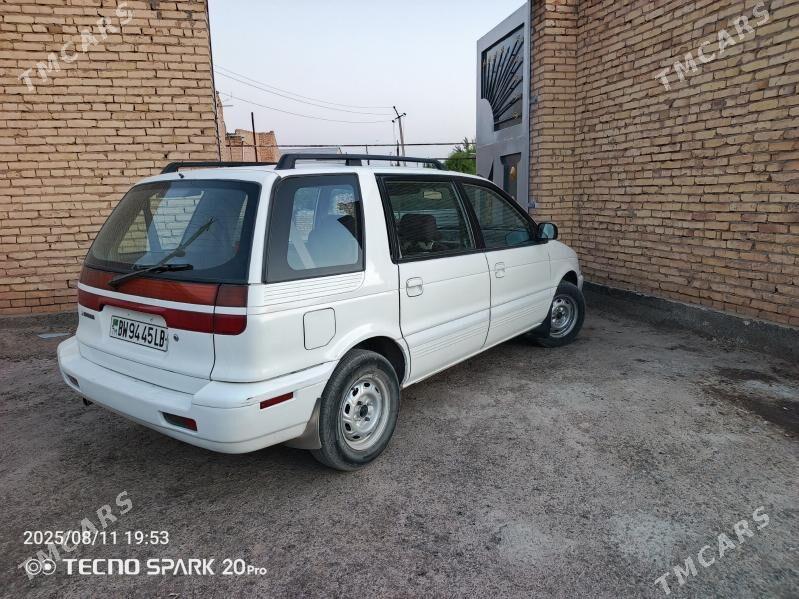 Mitsubishi Chariot 1998 - 35 000 TMT - Туркменабат - img 2