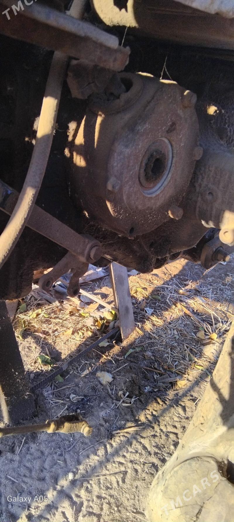 MTZ 80 2002 - 35 000 TMT - Гурбансолтан Едже - img 6