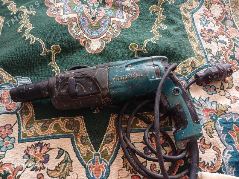 перфоратор MAKITA - 30 мкр - img 2