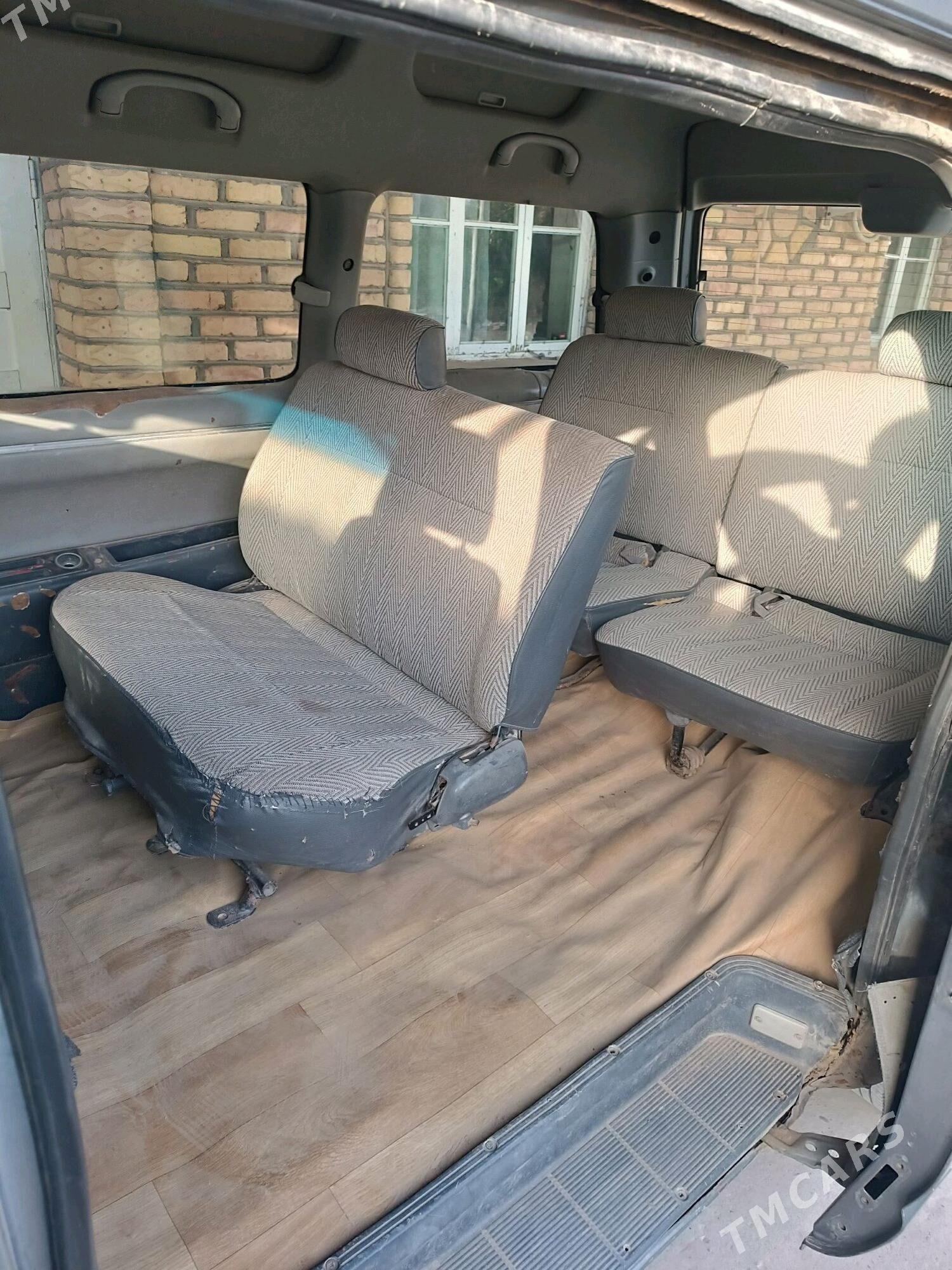 Toyota Town Ace 1994 - 26 000 TMT - Тагтабазар - img 6