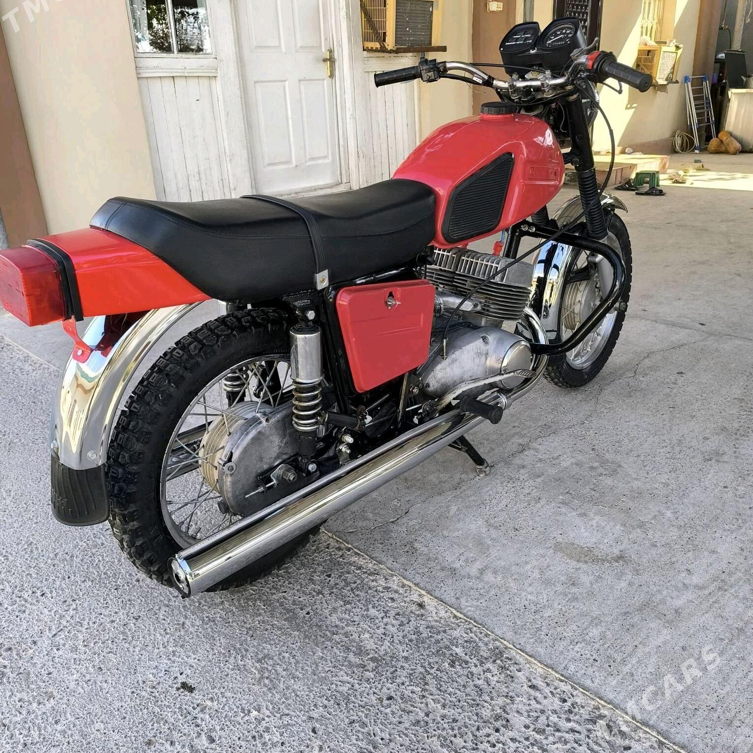 Iž Ýupiter 2025 - 18 000 TMT - Бузмеин - img 3