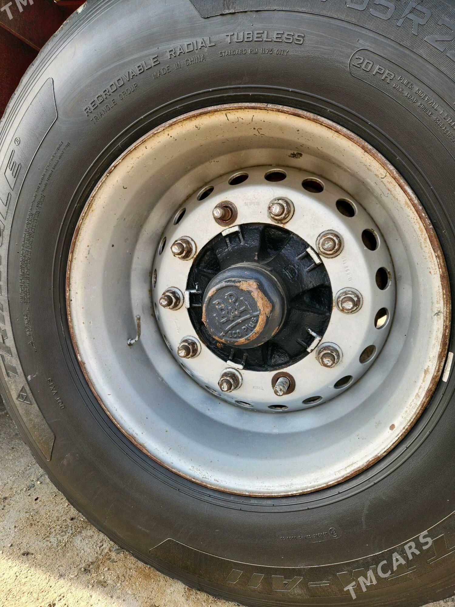 Kogel Cargo 2003 - 190 000 TMT - Gumdag - img 4