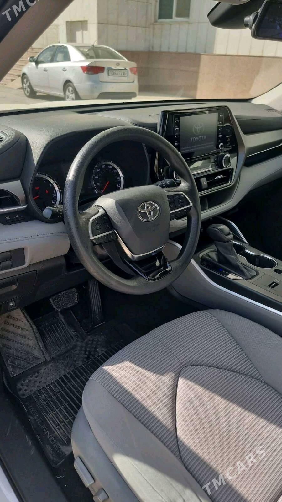 Toyota Highlander 2021 - 480 000 TMT - Ашхабад - img 3