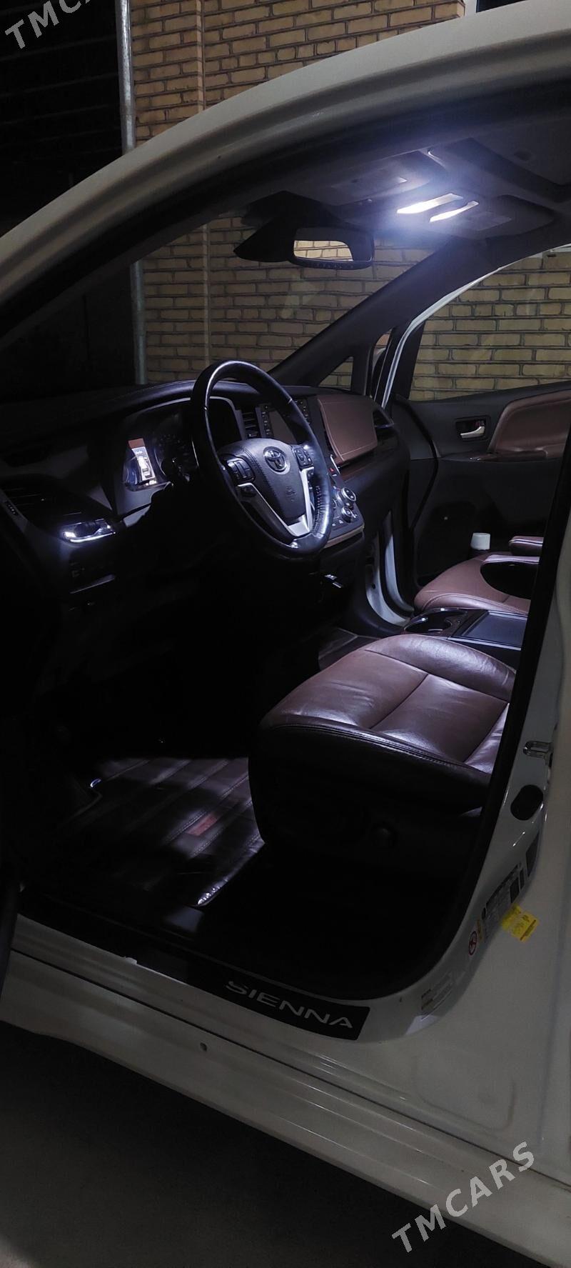 Toyota Sienna 2019 - 480 000 TMT - Туркменабат - img 7