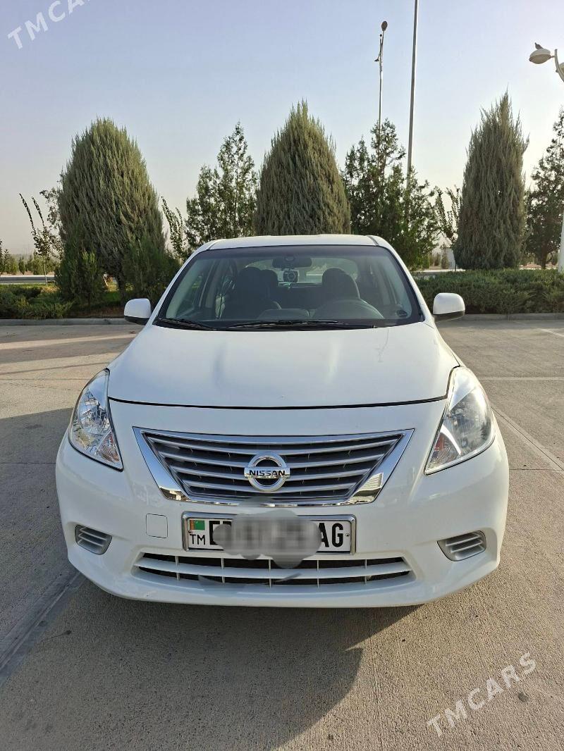 Nissan Versa 2013 - 118 000 TMT - Ашхабад - img 1