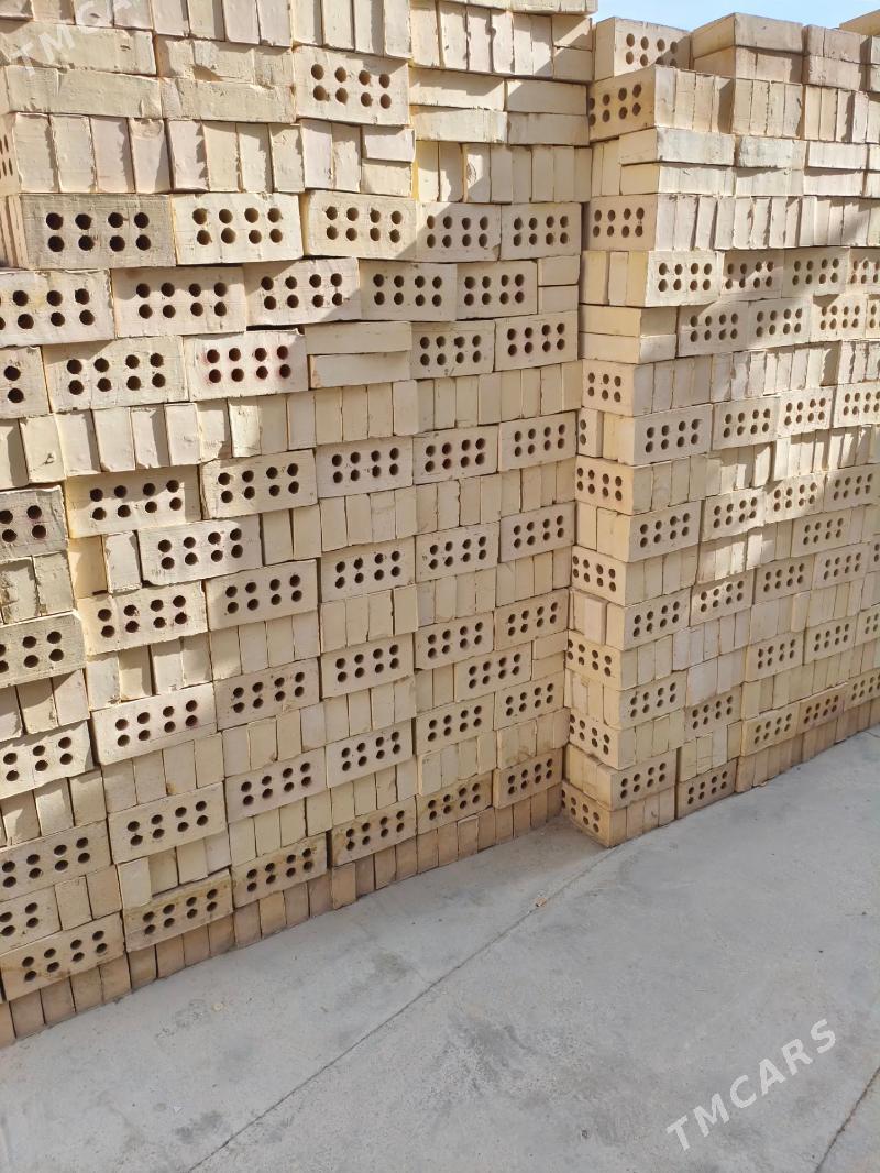 Kerpic - Мары - img 2