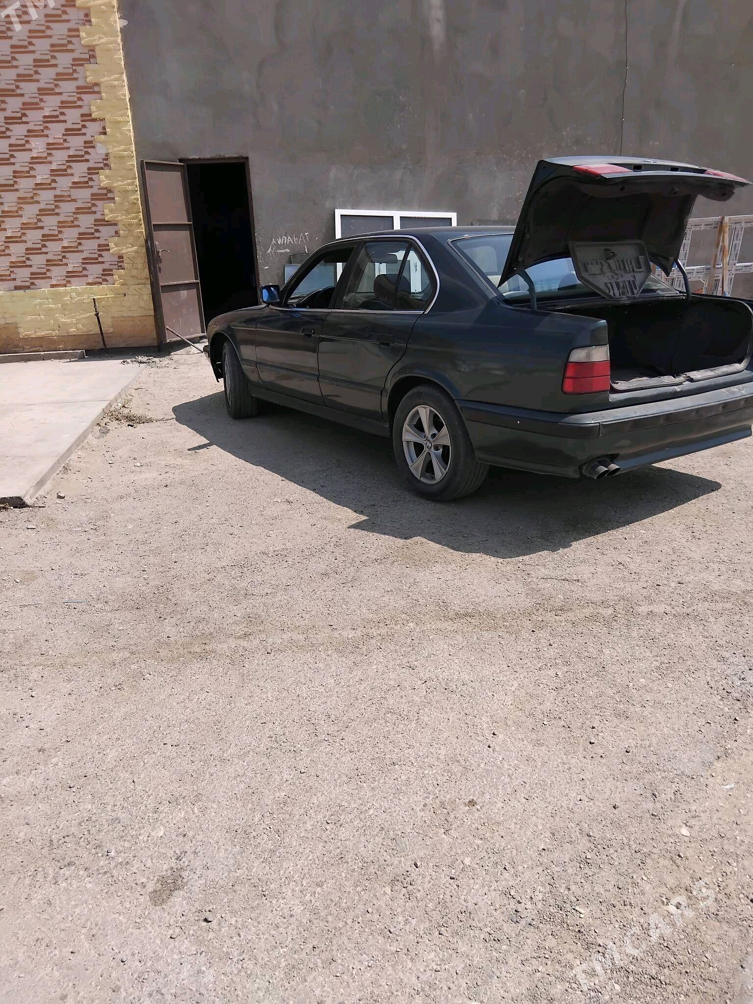 BMW 525 1993 - 45 000 TMT - Балканабат - img 3