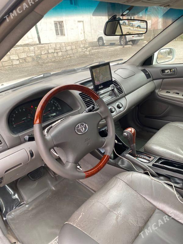Toyota Camry 2003 - 140 000 TMT - Хазар - img 5
