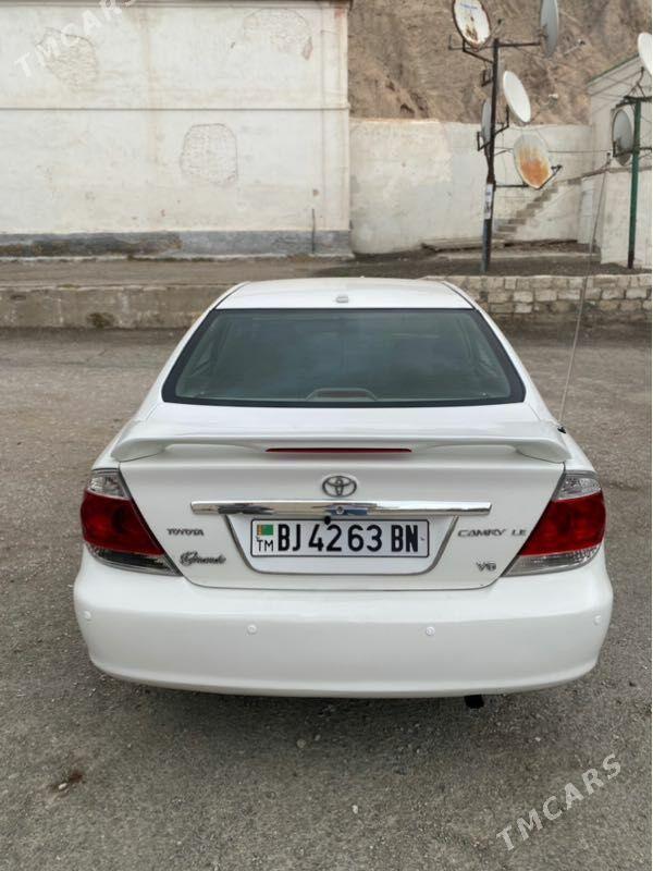 Toyota Camry 2003 - 140 000 TMT - Хазар - img 6