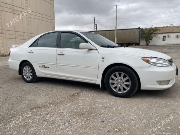 Toyota Camry 2003 - 140 000 TMT - Хазар - img 2