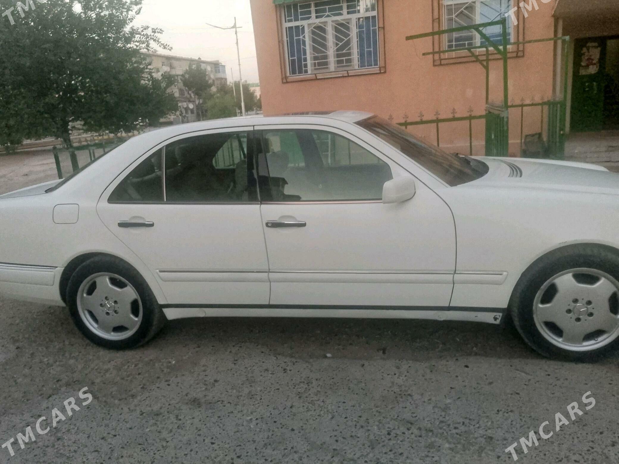 Mercedes-Benz 500E 1998 - 72 000 TMT - Türkmenabat - img 4