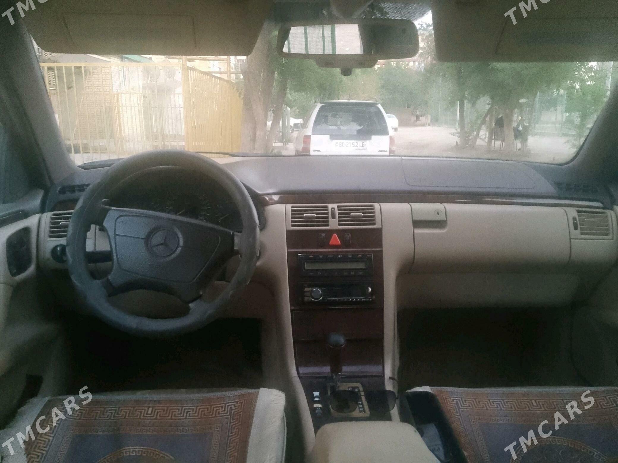 Mercedes-Benz 500E 1998 - 72 000 TMT - Türkmenabat - img 3