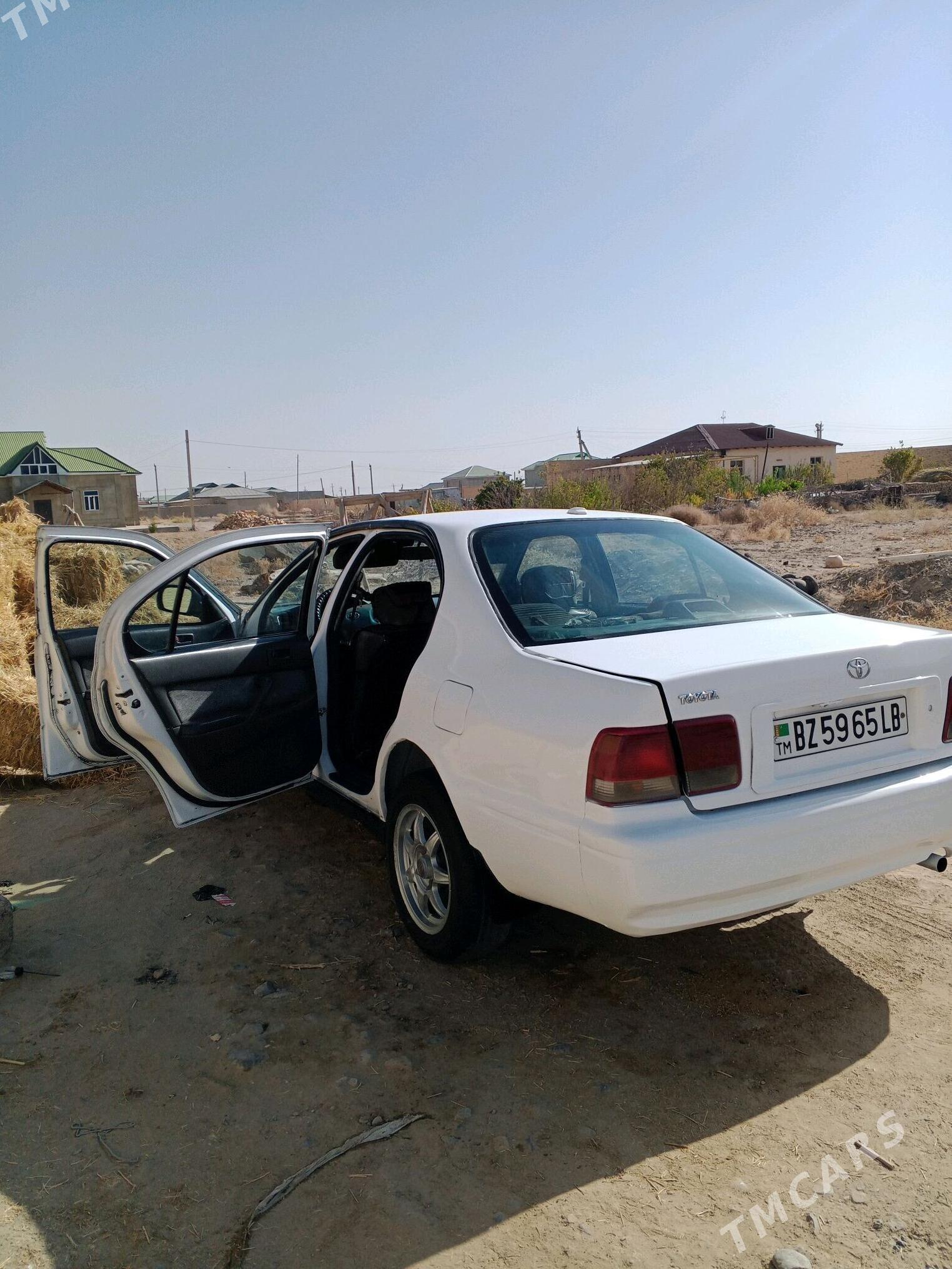 Toyota Vista 1994 - 46 000 TMT - Seýdi - img 7