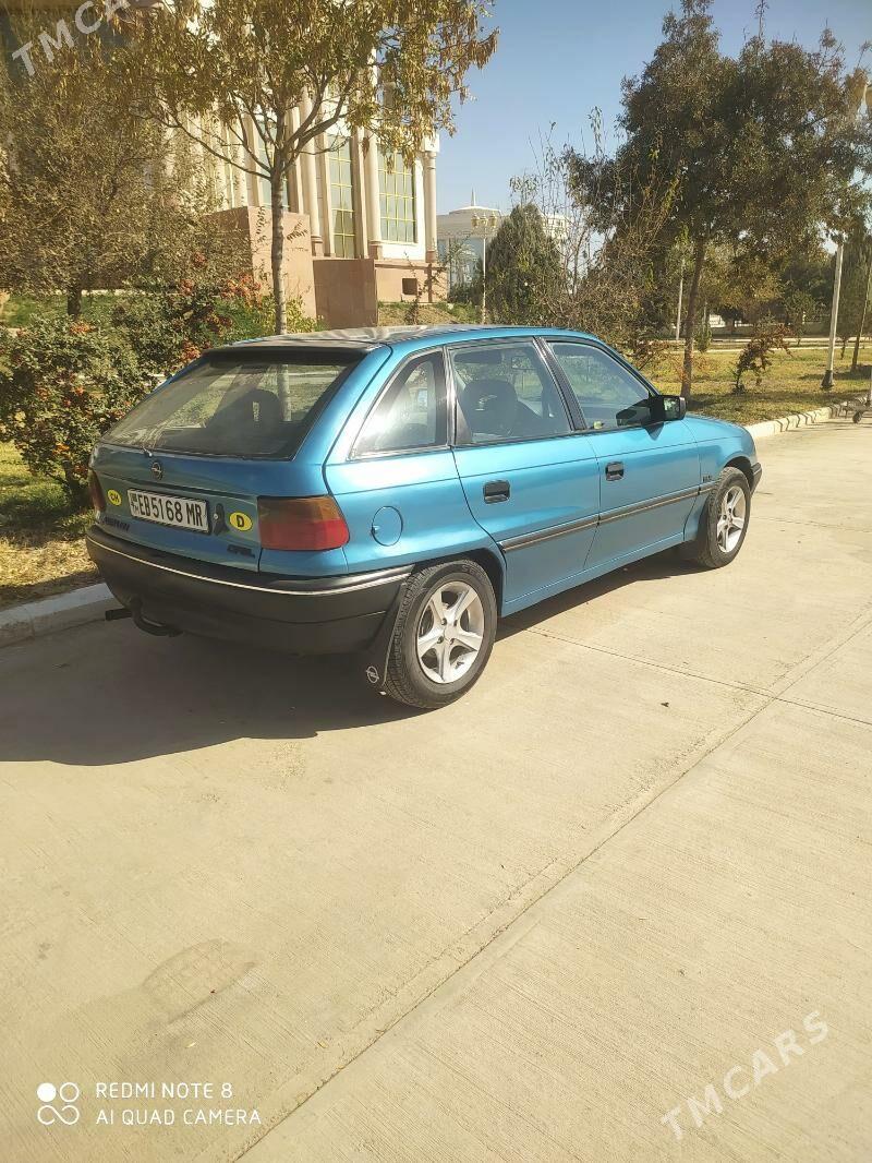 Opel Astra 1992 - 35 000 TMT - Mary - img 3