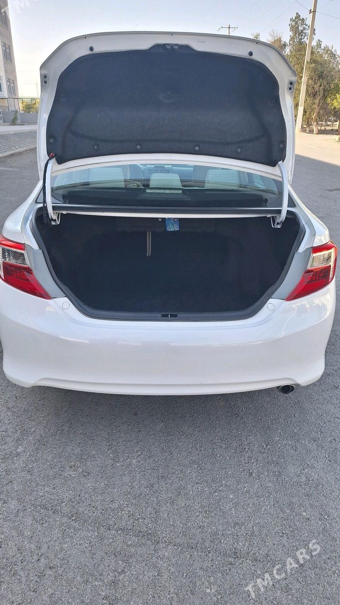 Toyota Camry 2013 - 217 000 TMT - Бузмеин - img 9