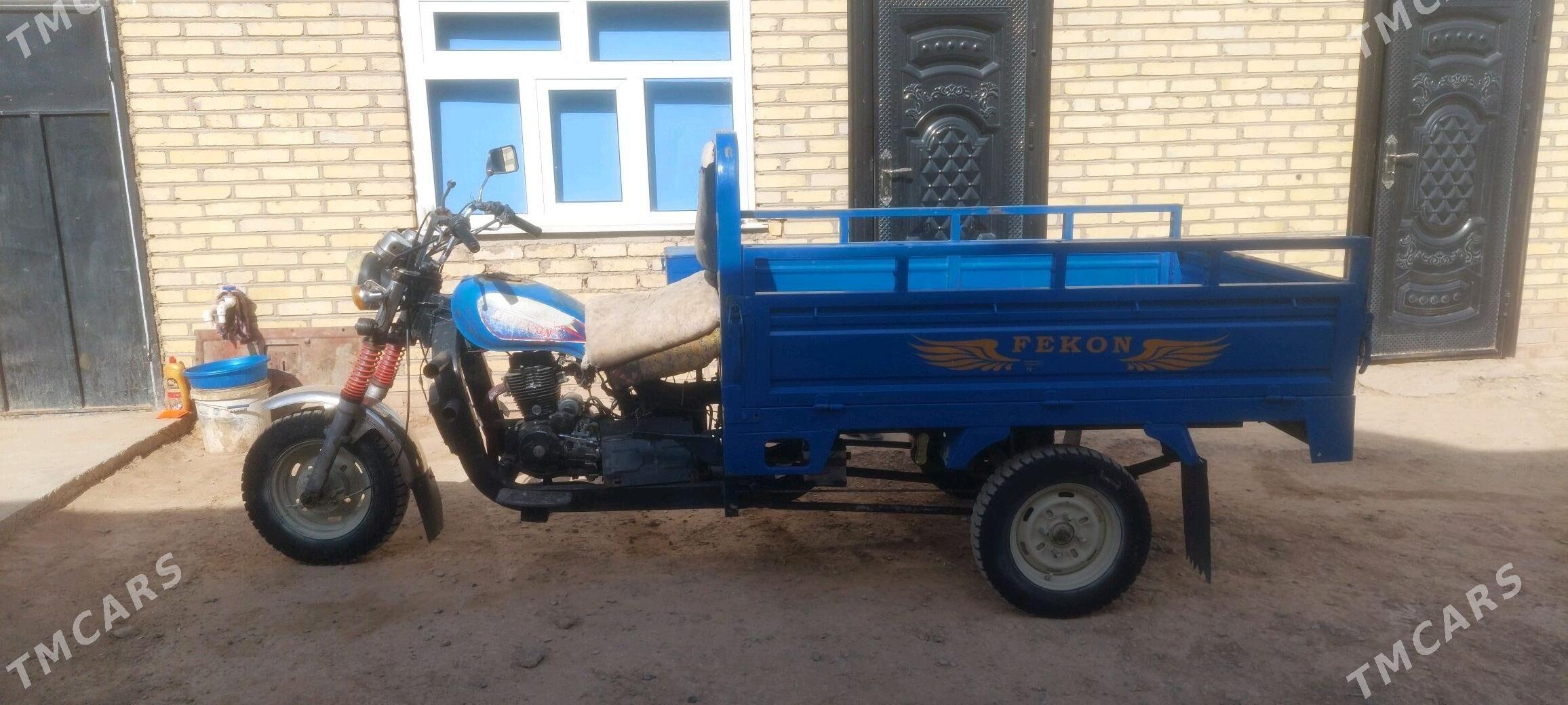 Fekon FK200-14G 2013 - 17 000 TMT - Бабадайхан - img 1