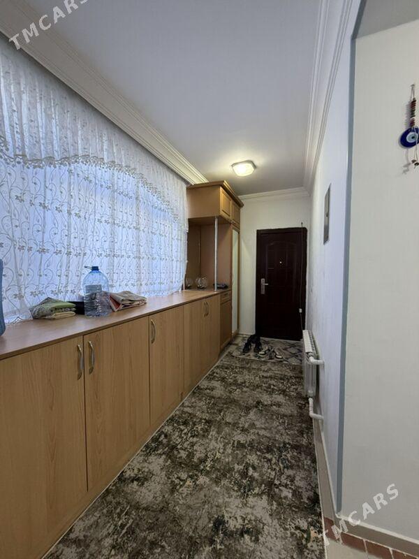 30 мкр 2 ком 2 этаж - 30 мкр - img 7