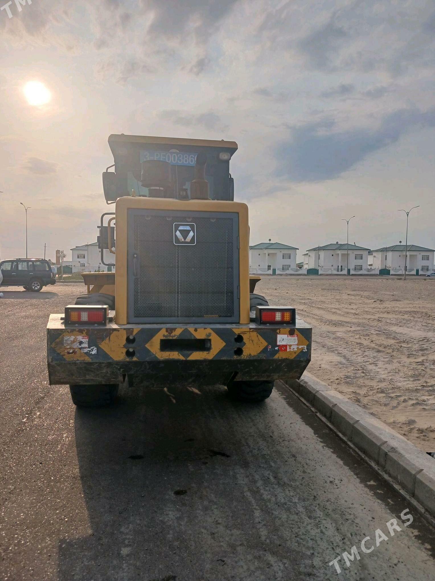 XCMG LW300F 2020 - 540 000 TMT - Дашогуз - img 3