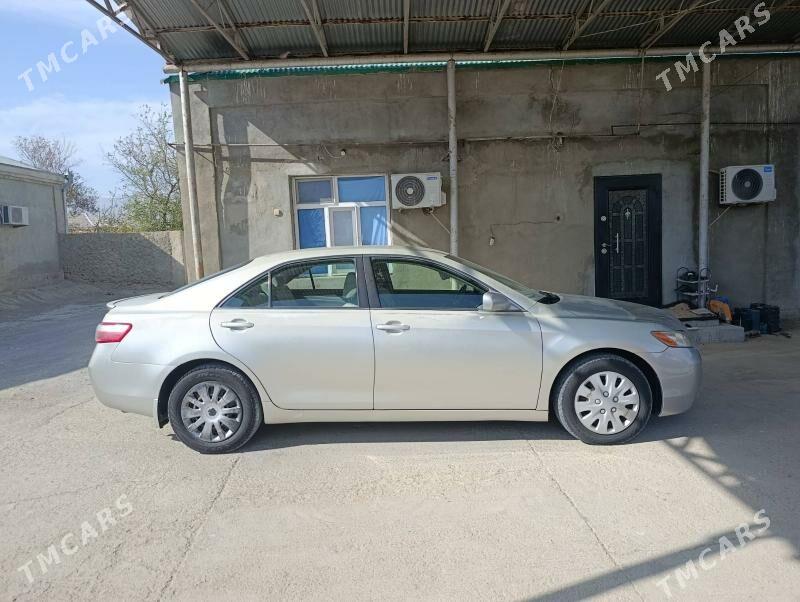 Toyota Camry 2007 - 160 000 TMT - Bäherden - img 2