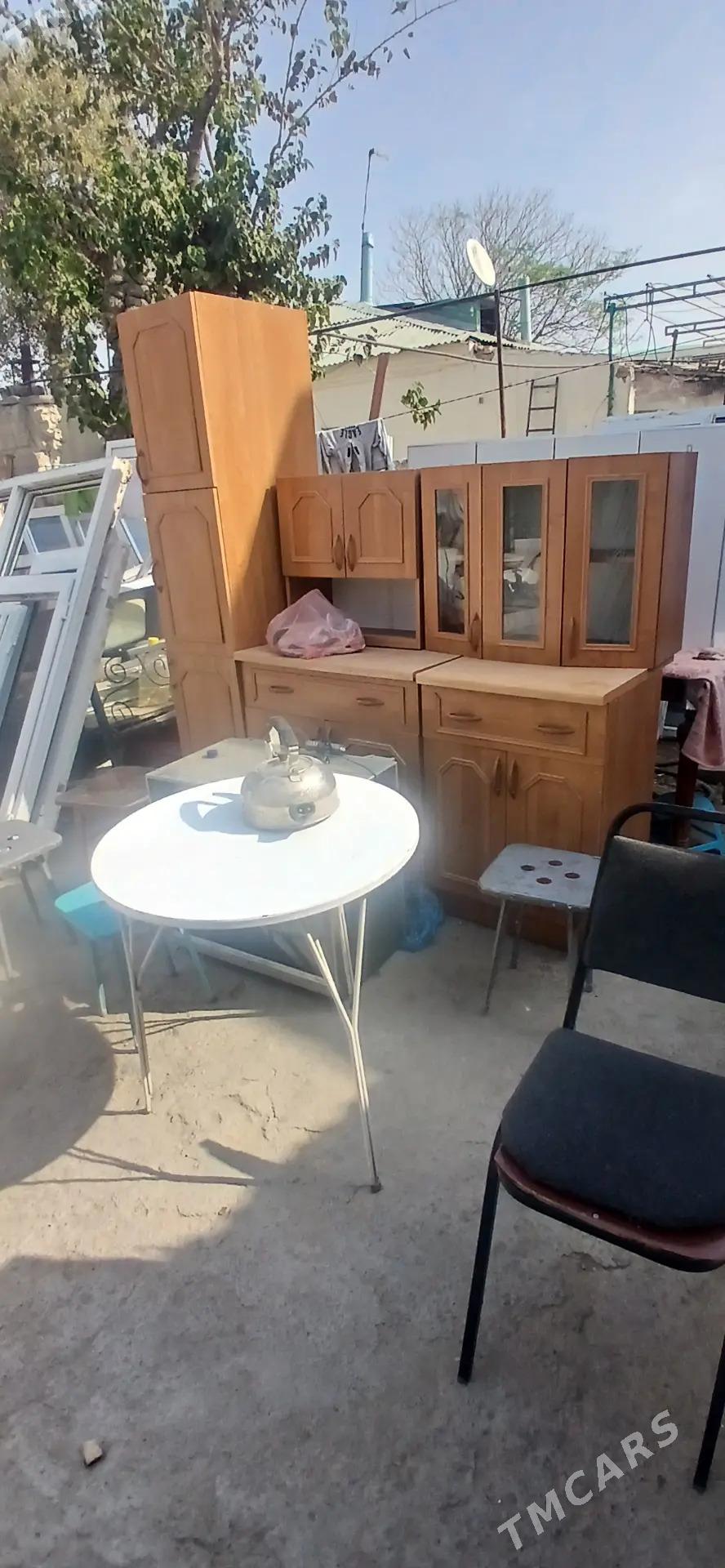 САТЛЫК,,АЙНА,,ГАПЫЛАР - Гаудан "В" - img 9