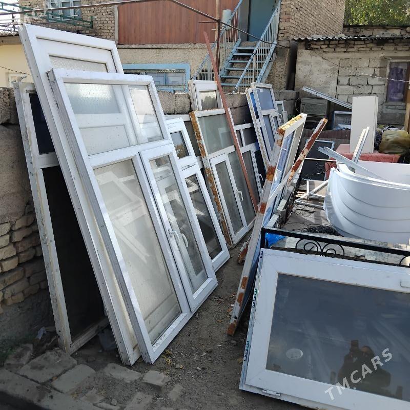 САТЛЫК,,АЙНА,,ГАПЫЛАР - Гаудан "В" - img 8