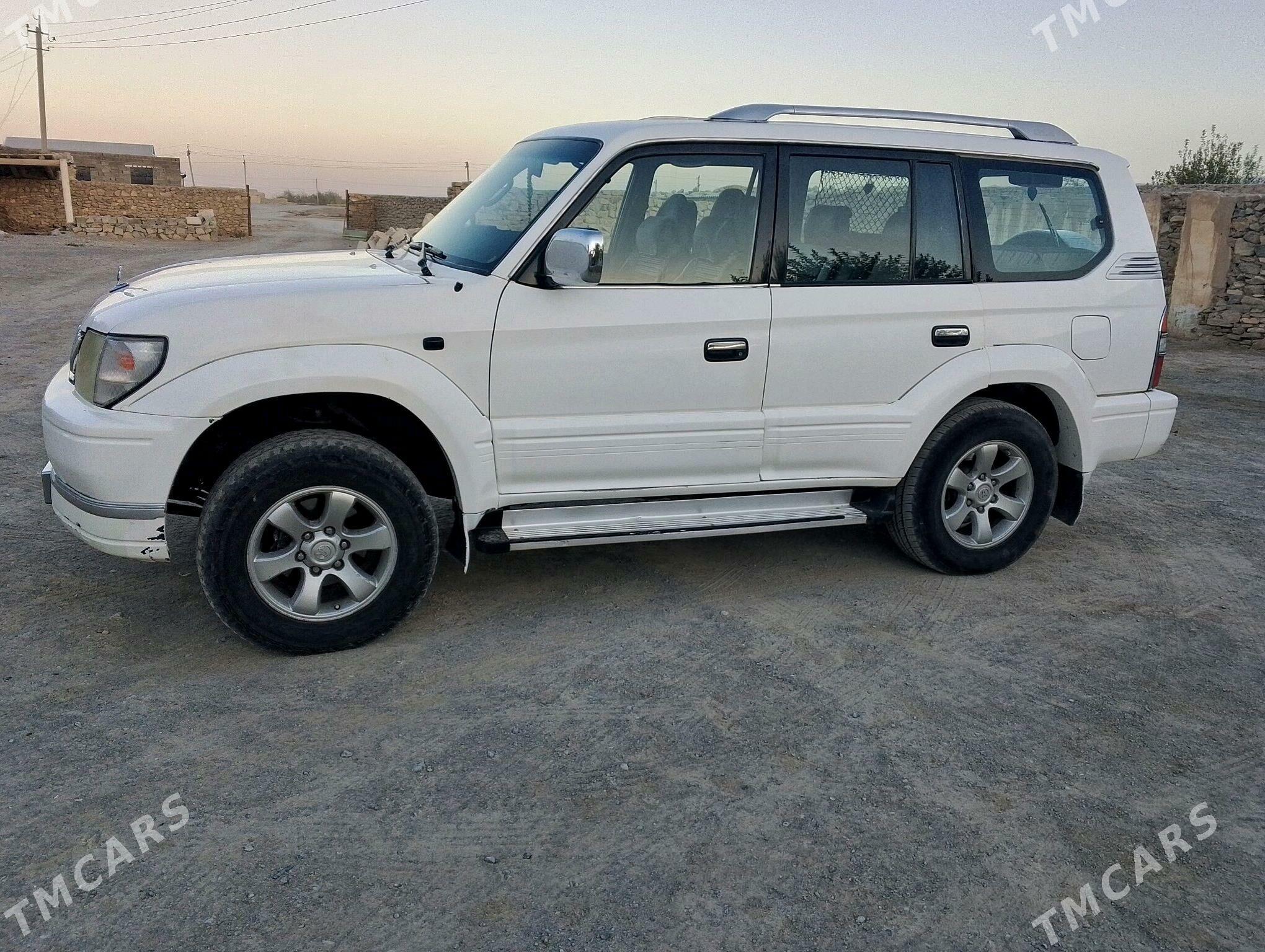 Toyota Land Cruiser Prado 2000 - 200 000 TMT - Койтендаг - img 1
