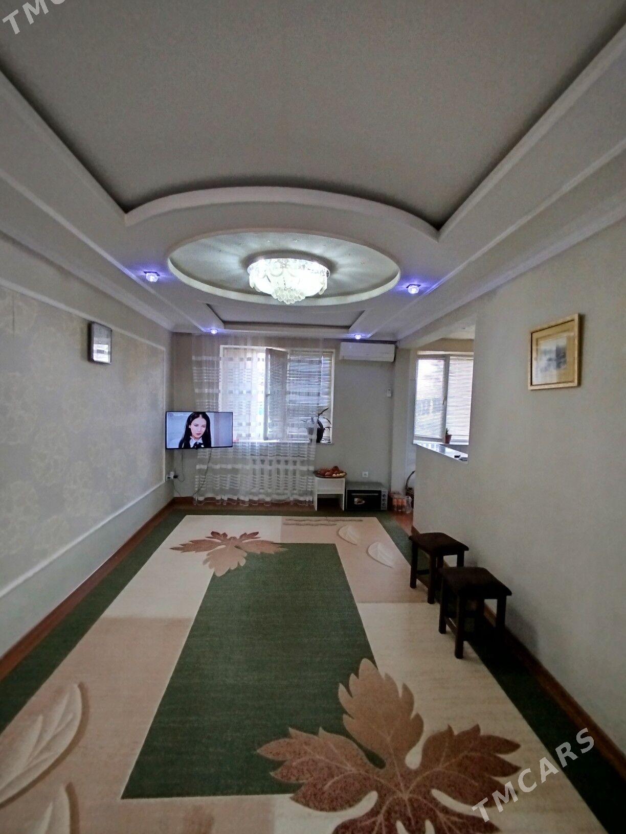 10 Mekrayon Aytakov - 10 мкр - img 1