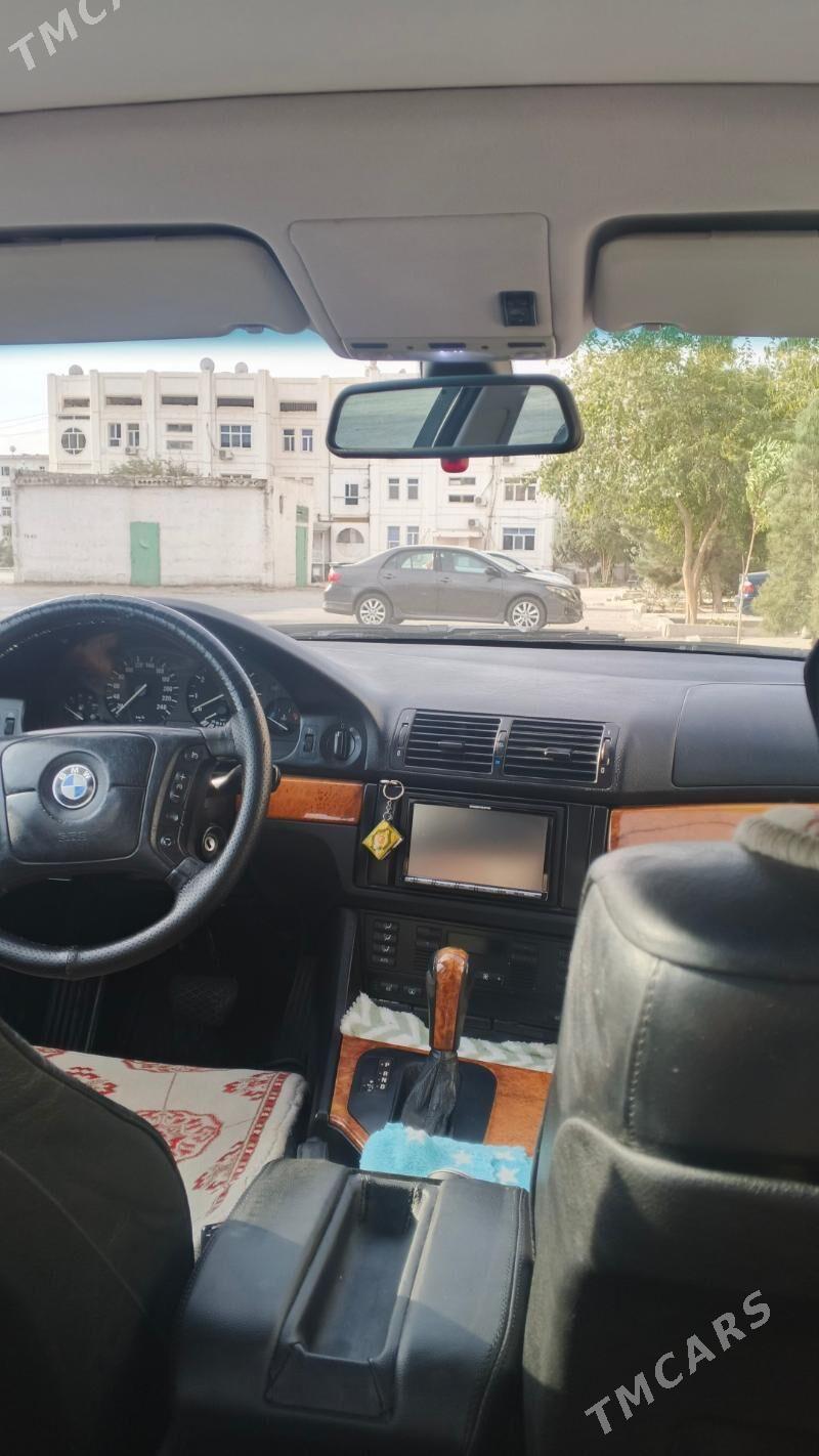 BMW E39 2000 - 115 000 TMT - Балканабат - img 7