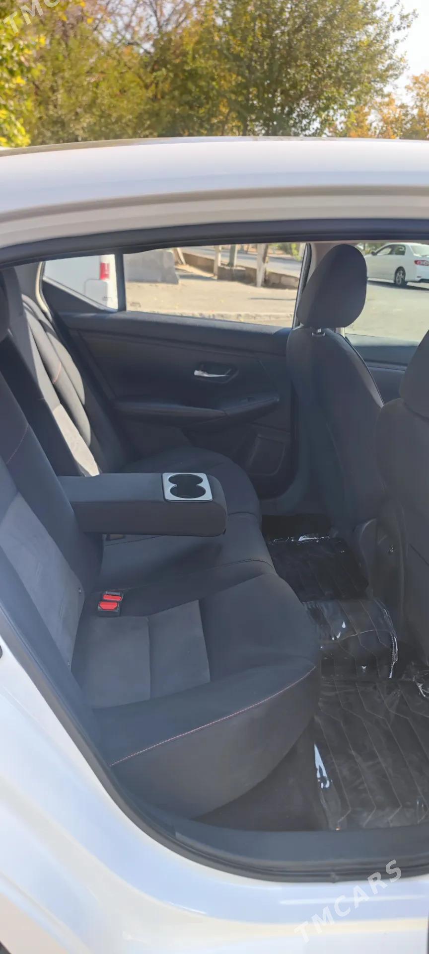 Nissan Sentra 2021 - 210 000 TMT - Мир 2 - img 5