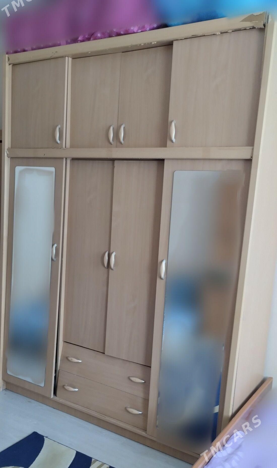 Шифонер,кровать(спальня) - Бузмеин ГРЭС - img 1