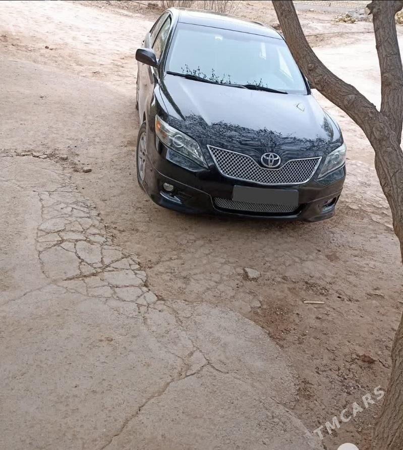 Toyota Camry 2010 - 220 000 TMT - Görogly (Tagta) - img 3