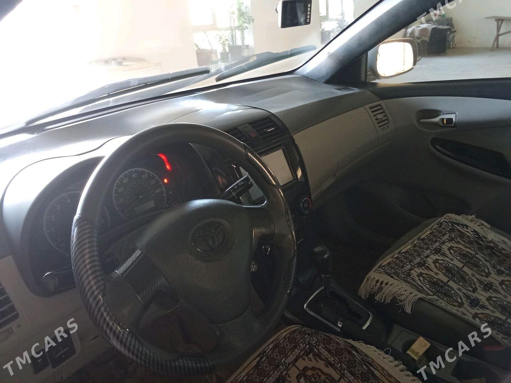 Toyota Corolla 2010 - 150 000 TMT - Чарджоу - img 1