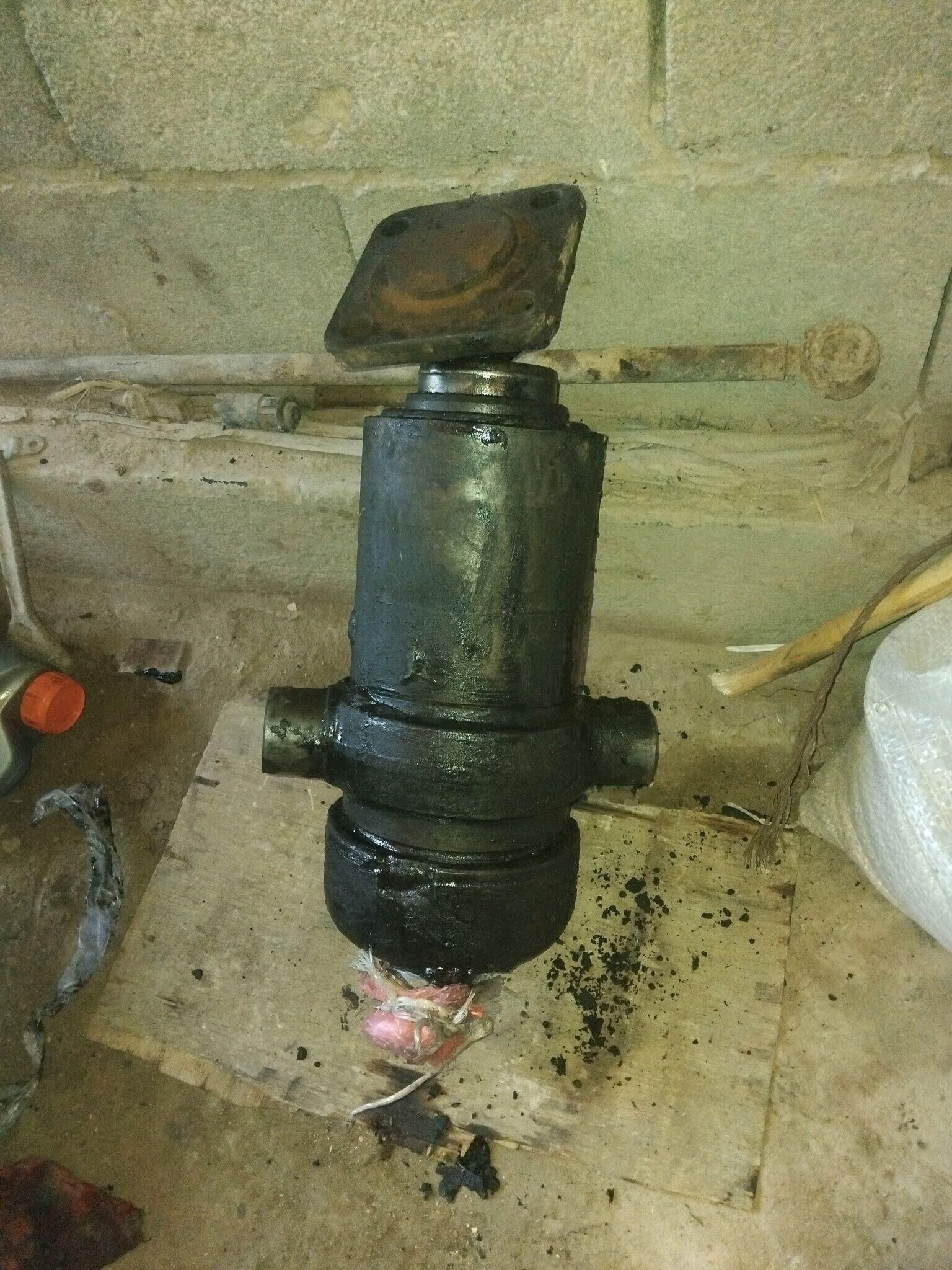 silindir 2 200 TMT - Гурбансолтан Едже - img 1