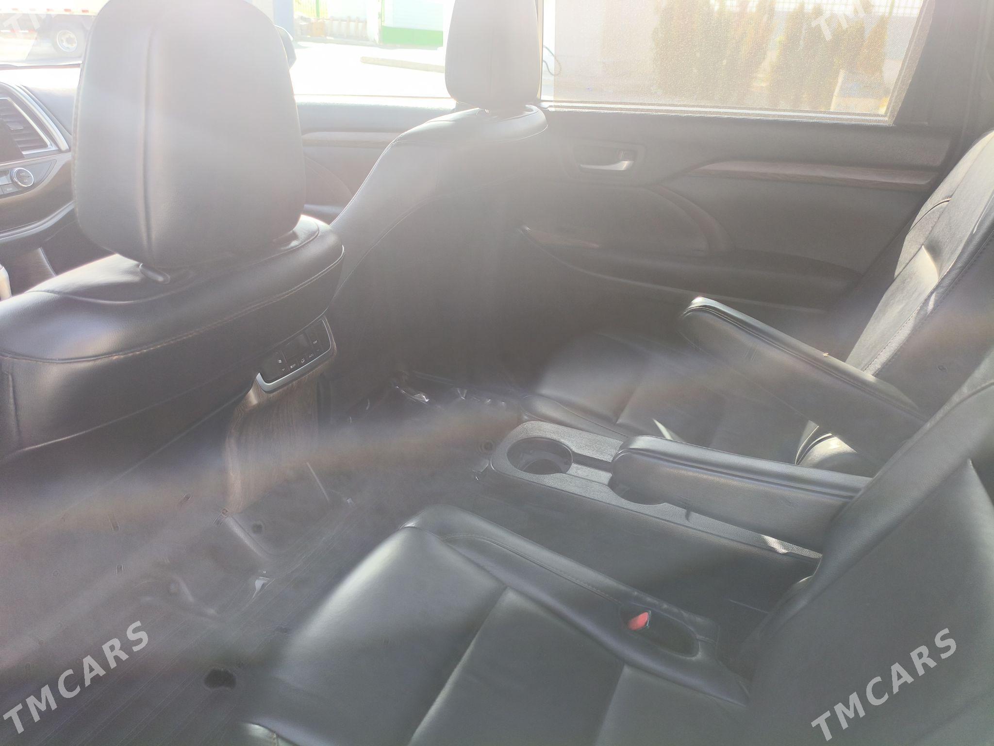 Toyota Highlander 2018 - 480 000 TMT - Ашхабад - img 10