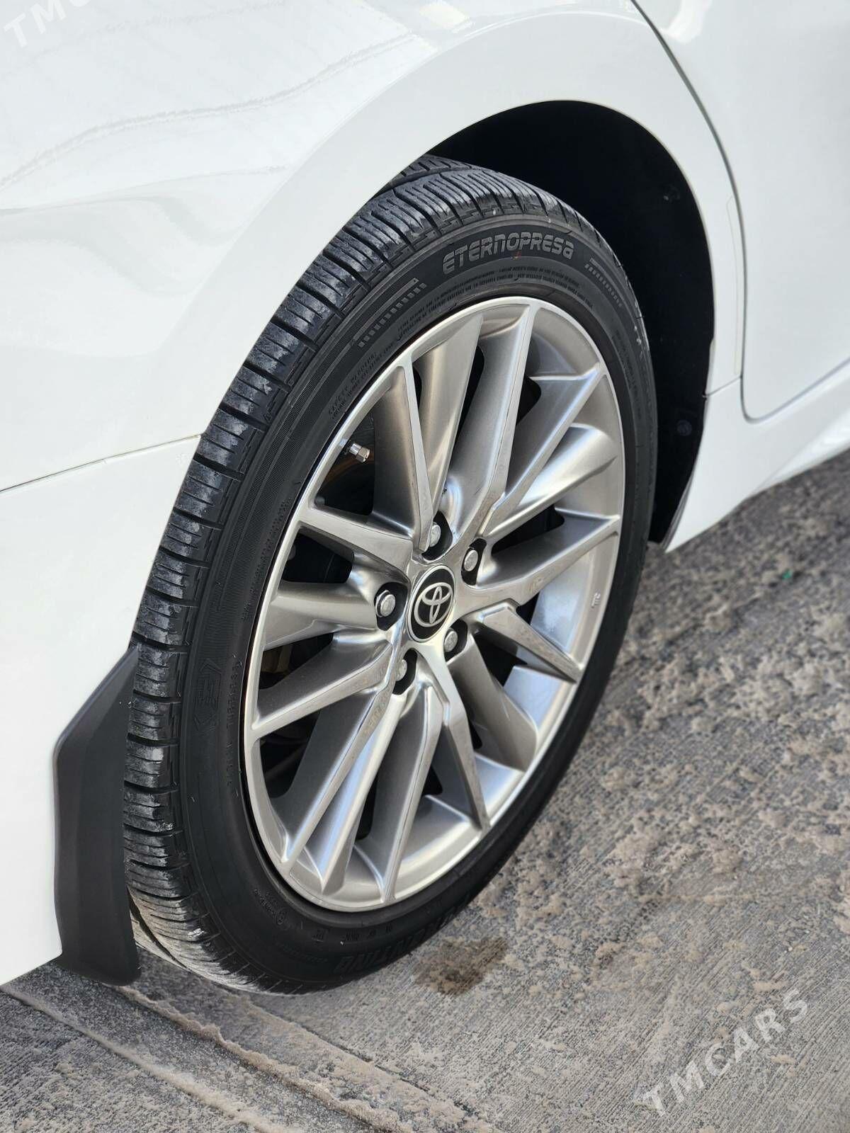 Toyota Camry 2021 - 420 000 TMT - Aşgabat - img 10