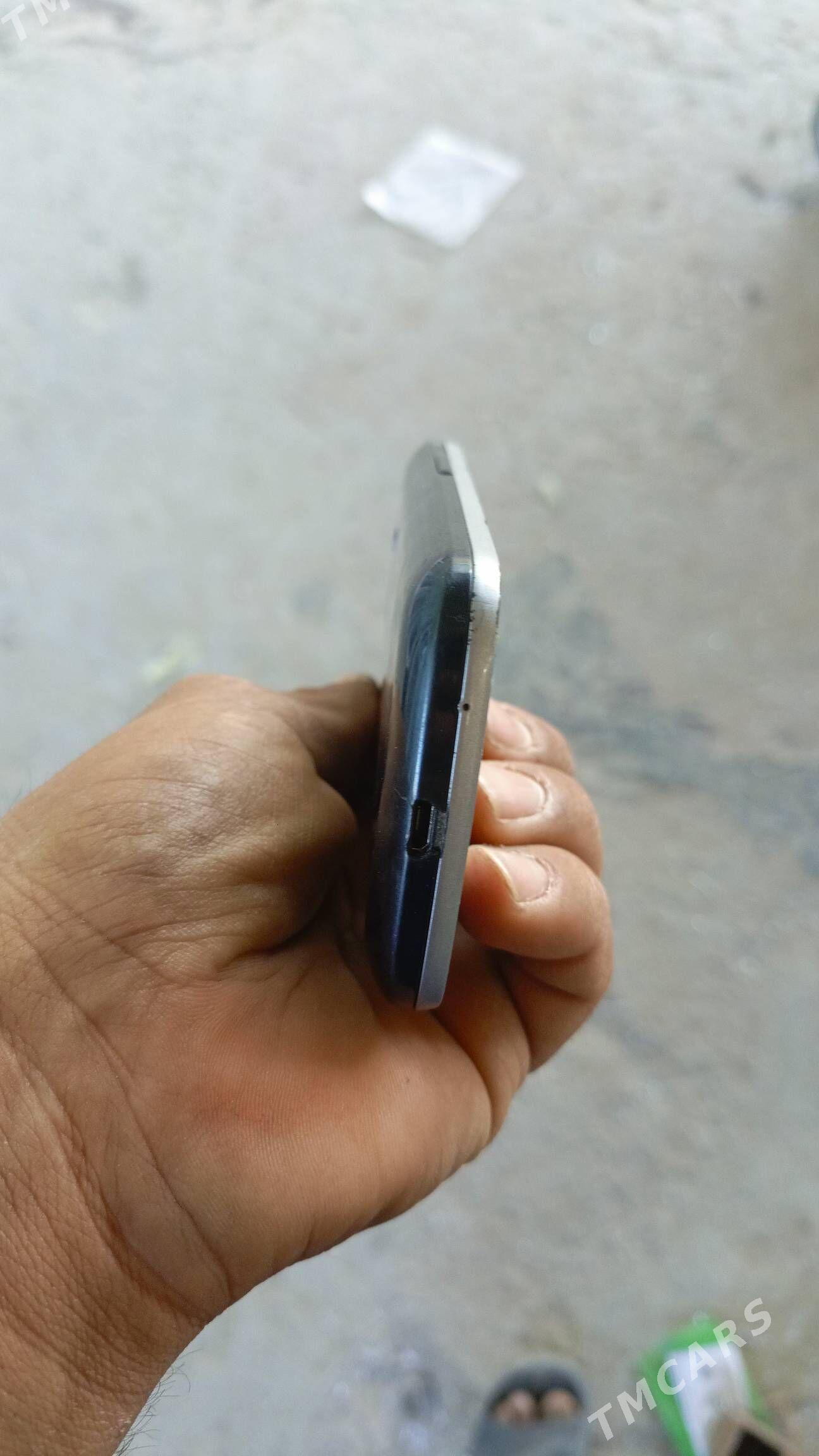 Samsung 7262 - Mary - img 4