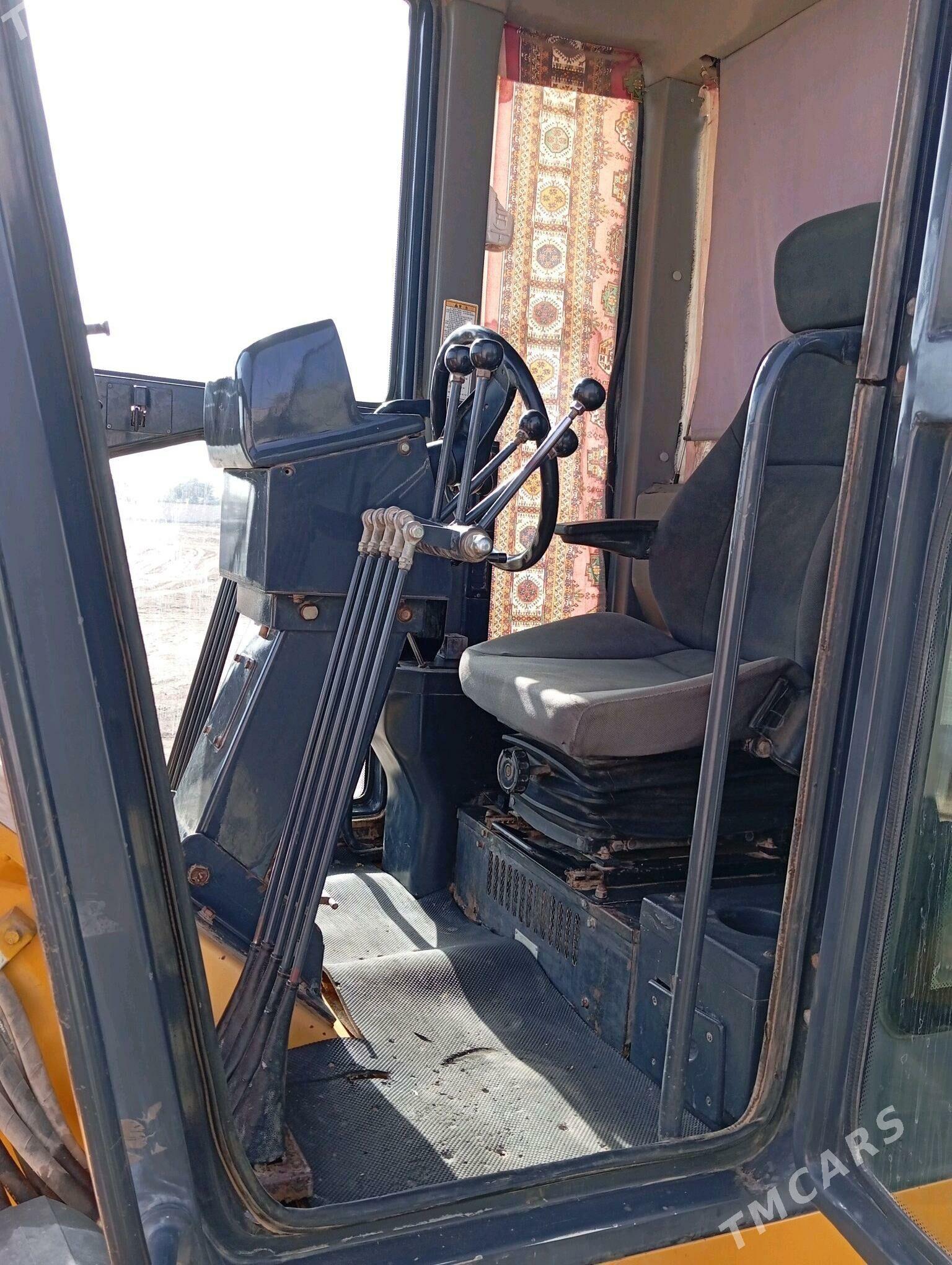 LiuGong CLG 4180D 2013 - 450 000 TMT - Теджен - img 5