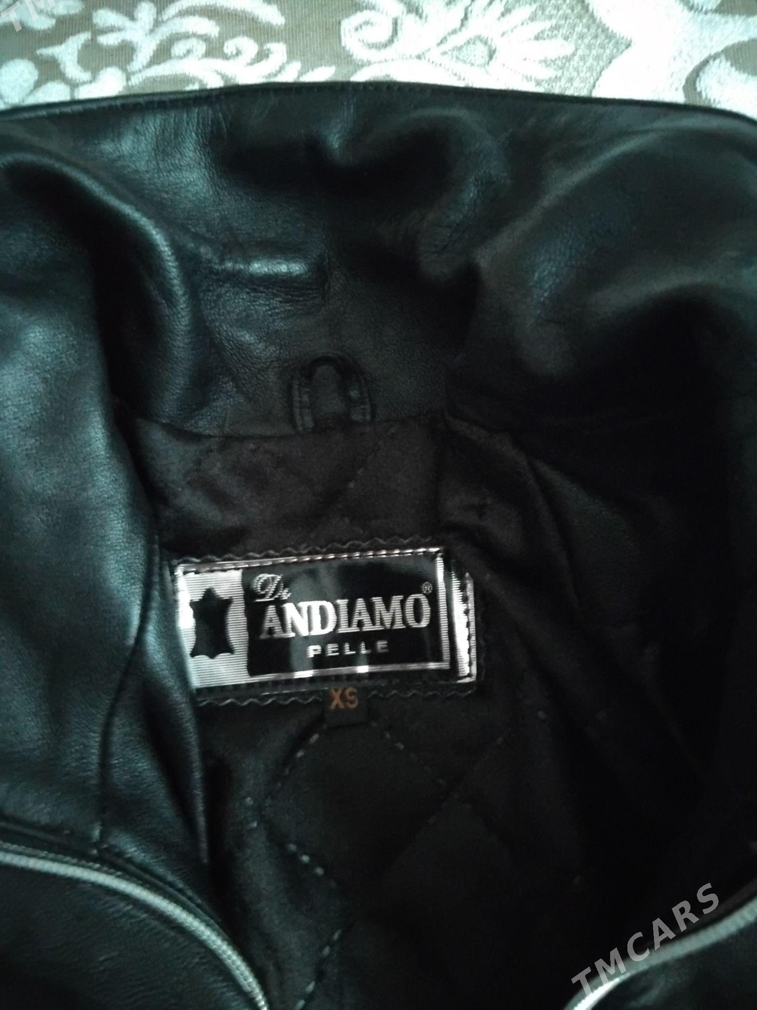 uzyn koža - Хитровка - img 1