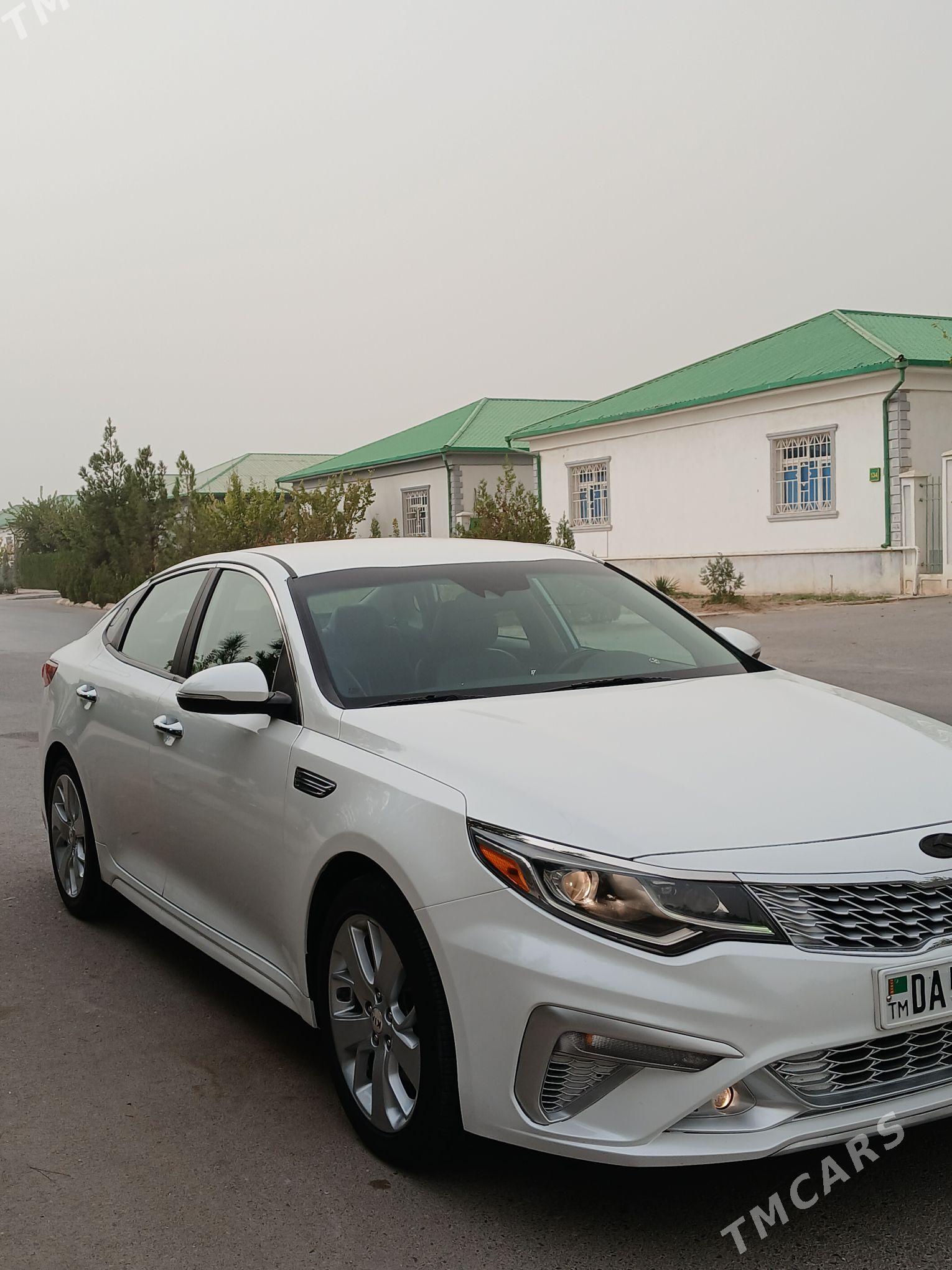 Kia Optima 2020 - 220 000 TMT - Тязе заман - img 5