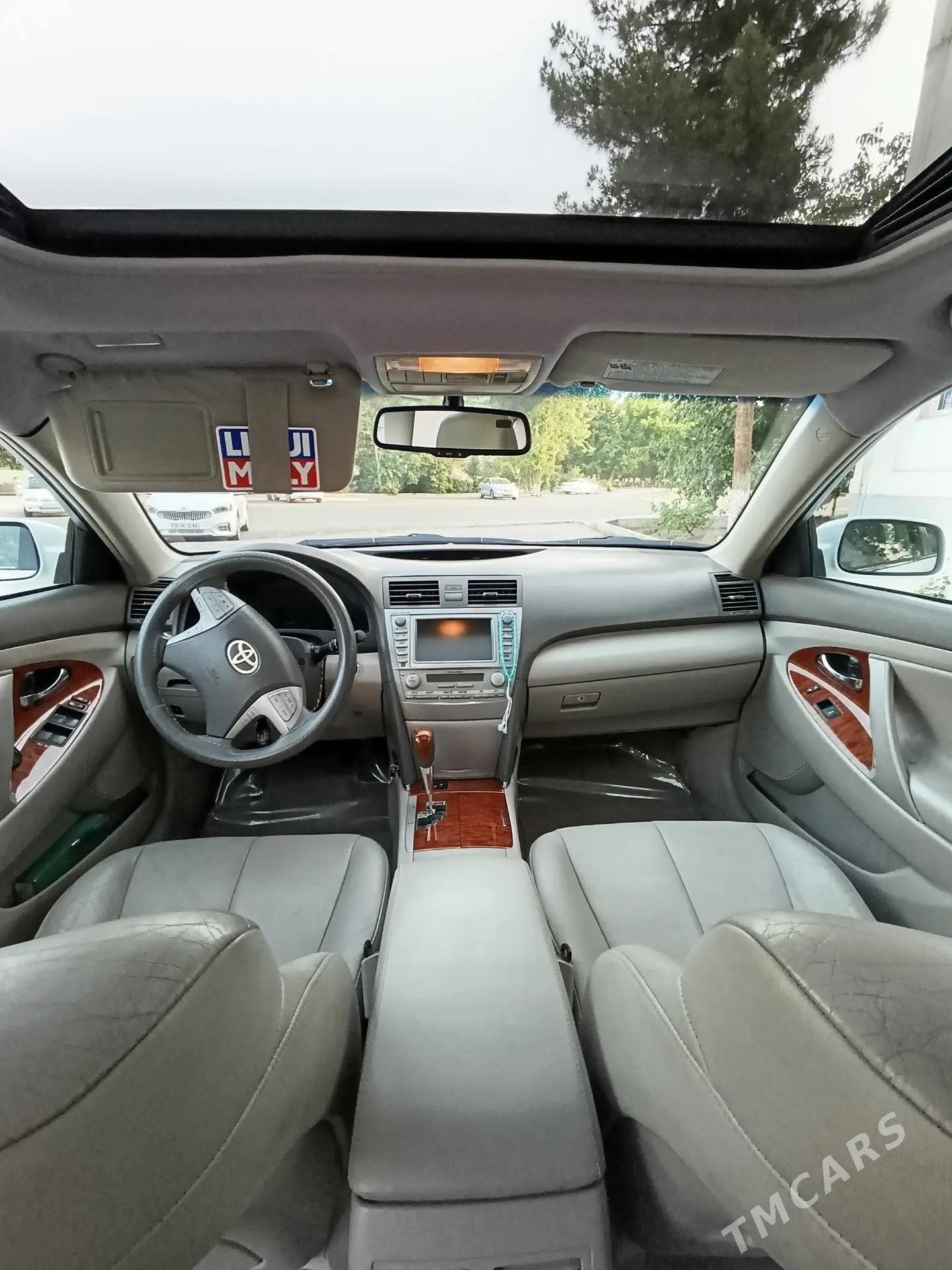 Toyota Camry 2011 - 260 000 TMT - Aşgabat - img 2