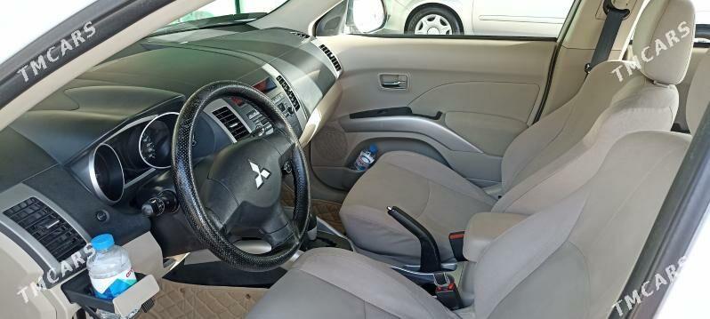 Mitsubishi Outlander 2011 - 190 000 TMT - Ашхабад - img 5