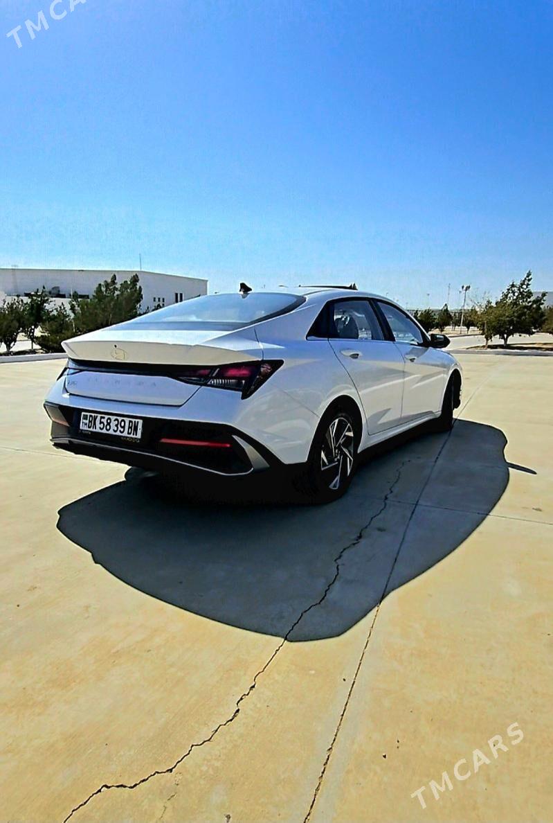 Hyundai Elantra 2025 - 300 000 TMT - Balkanabat - img 3