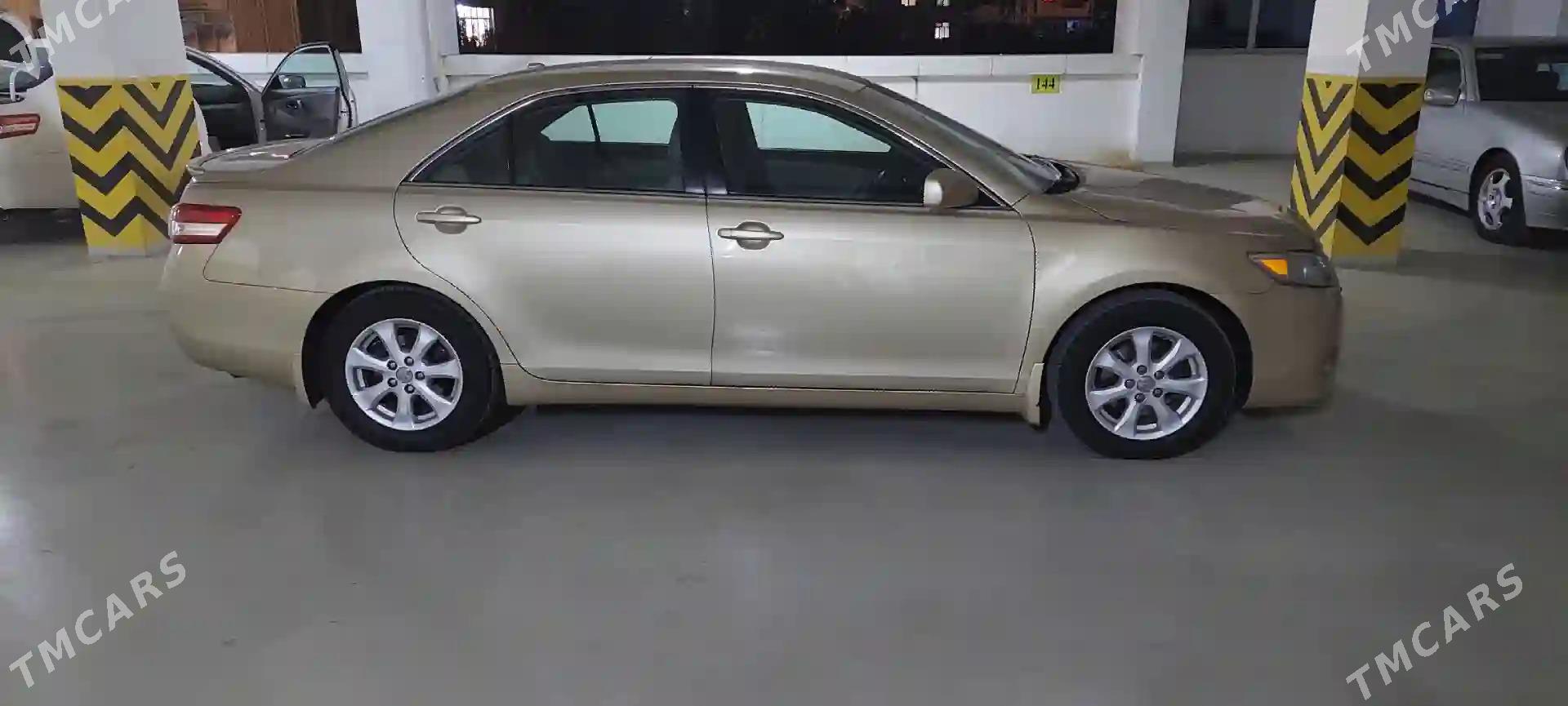 Toyota Camry 2011 - 223 000 TMT - Arçabil şaýoly - img 2