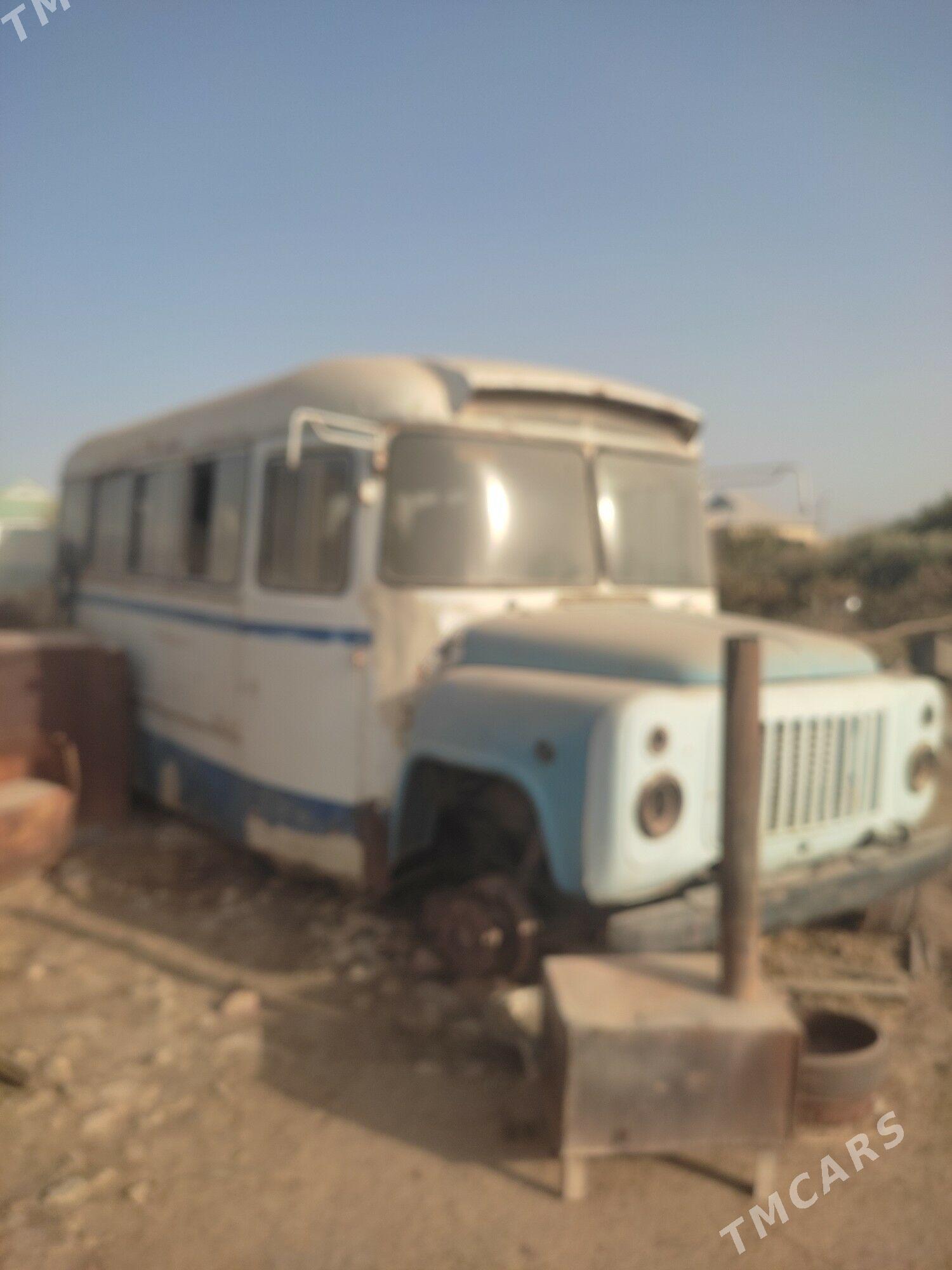 Gaz 53 1991 - 30 000 TMT - Tejen - img 2