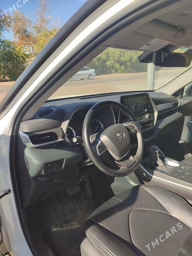 Toyota Highlander 2022 - 550 000 TMT - Daşoguz - img 2